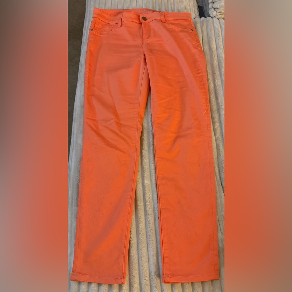 Women’s NY&Co Bright Orange Pants - Picture 2 of 3